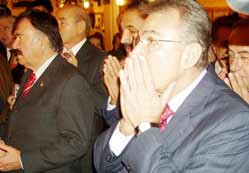Deniz Baykal bugün Konya’da
