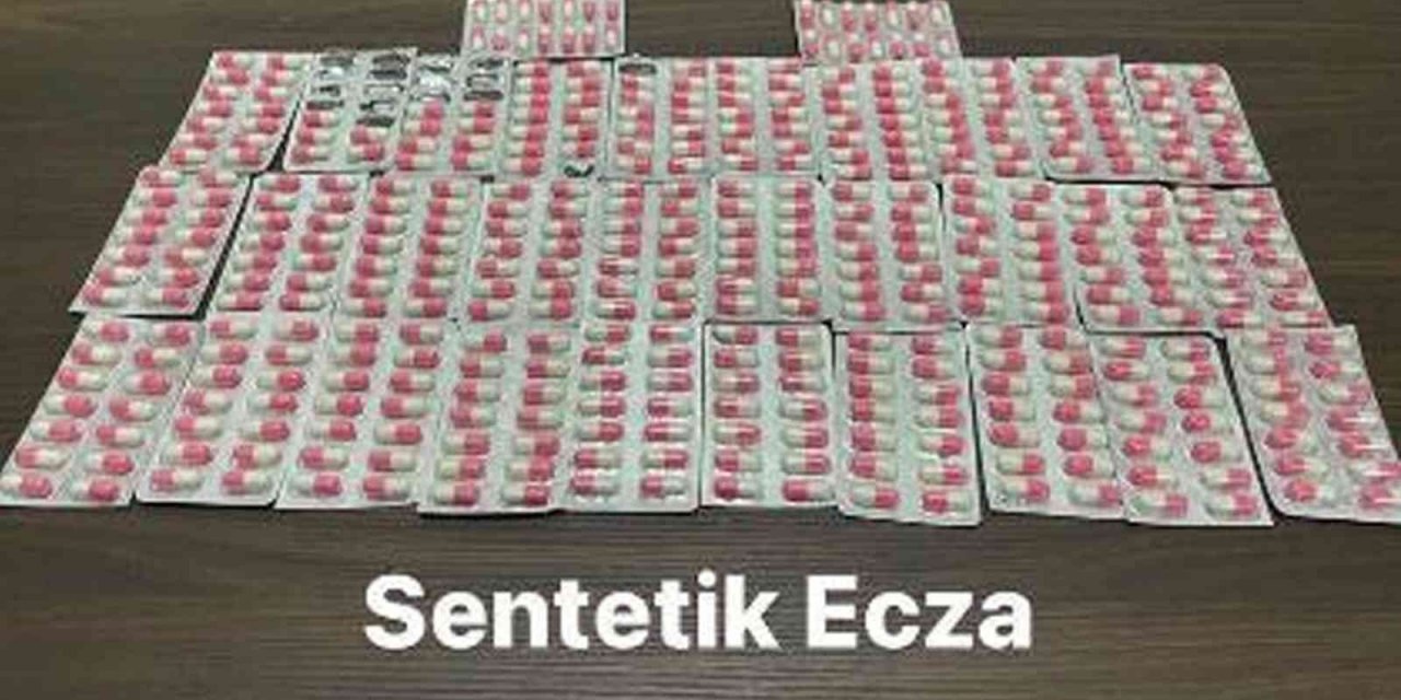 Kırıkkale’de 431 adet sentetik ecza hap ele geçirildi: 2 gözaltı