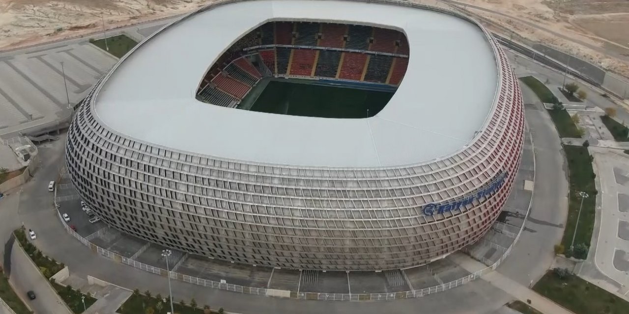 Gaziantep Kalyon Stadı milli maça hazırlanıyor