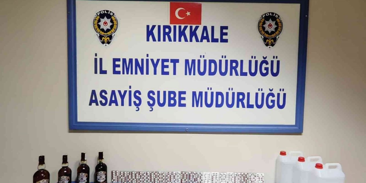 Trende rahatsızlanınca yakayı ele verdi: Yüzlerce hap ile kaçak alkol ele geçirildi