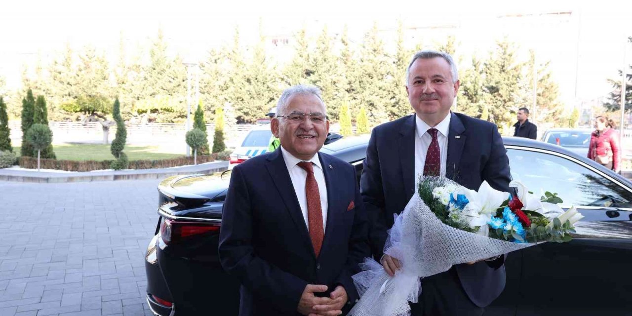 Moldova Ankara Büyükelçisi’nden Başkan Büyükkılıç’a ziyaret