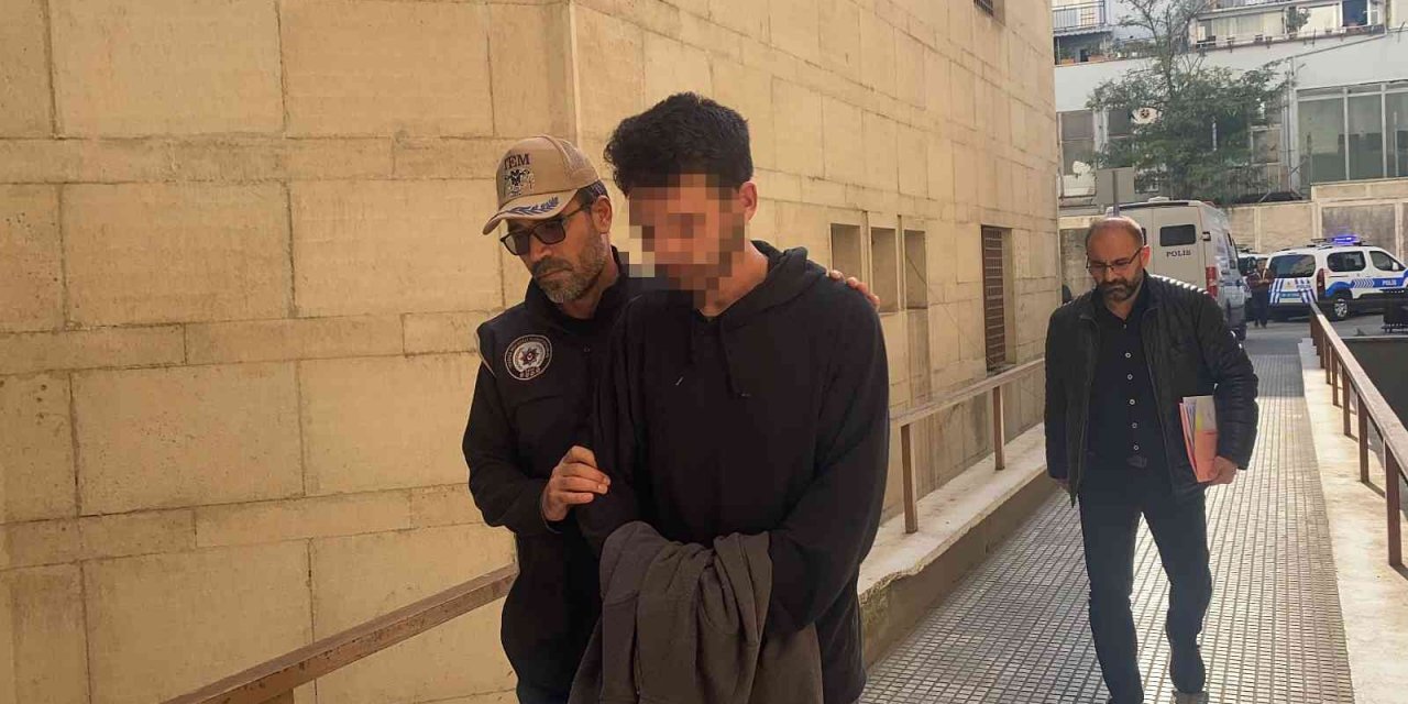 Feribotu kaçırdığı için bomba ihbarı yapan kişi serbest bırakıldı