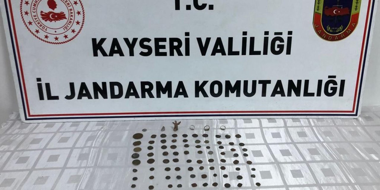 Tarihi eserleri satamadan yakalandı