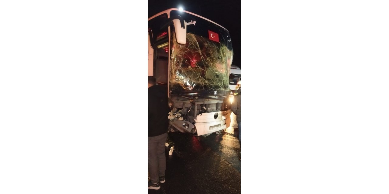 Tarsus’ta zincirleme kaza: 1 ölü, 7 yaralı