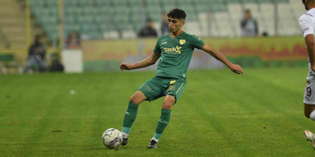 Bursaspor’a Samet Bozkurt’dan üzücü haber