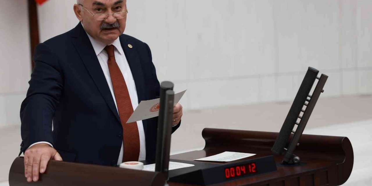 Vahapoğlu: "Bursa ’Kalite Şehri’ unvanıyla anılmalı"