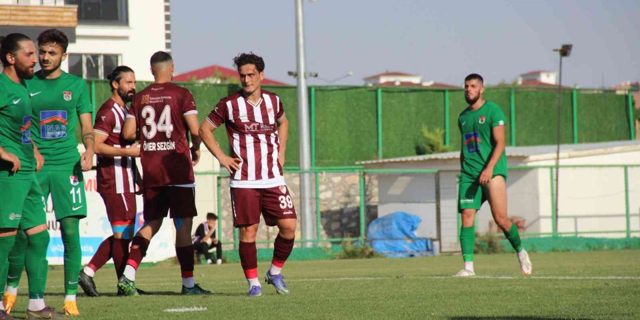 ES Elazığspor kalesinde 16 gol gördü