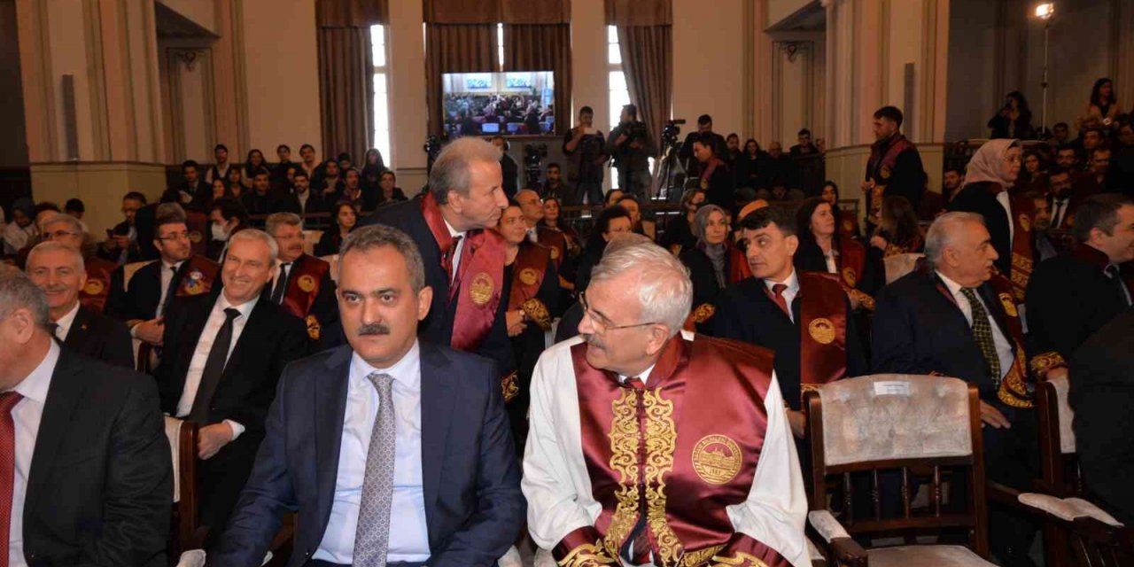 Milli Eğitim Bakanı Özer: “Son 20 yılda eğitimin tüm kademelerinde sessiz bir devrim gerçekleşti”