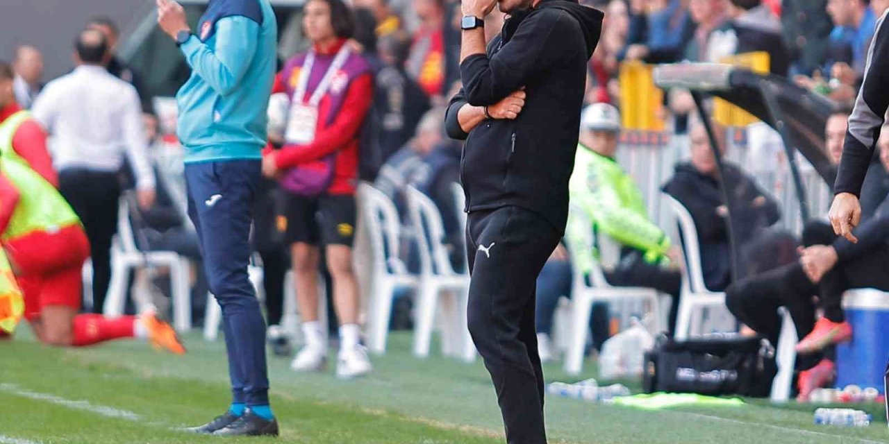 Cüneyt Dumlupınar: "Önemli olan ligi lider bitirmek"