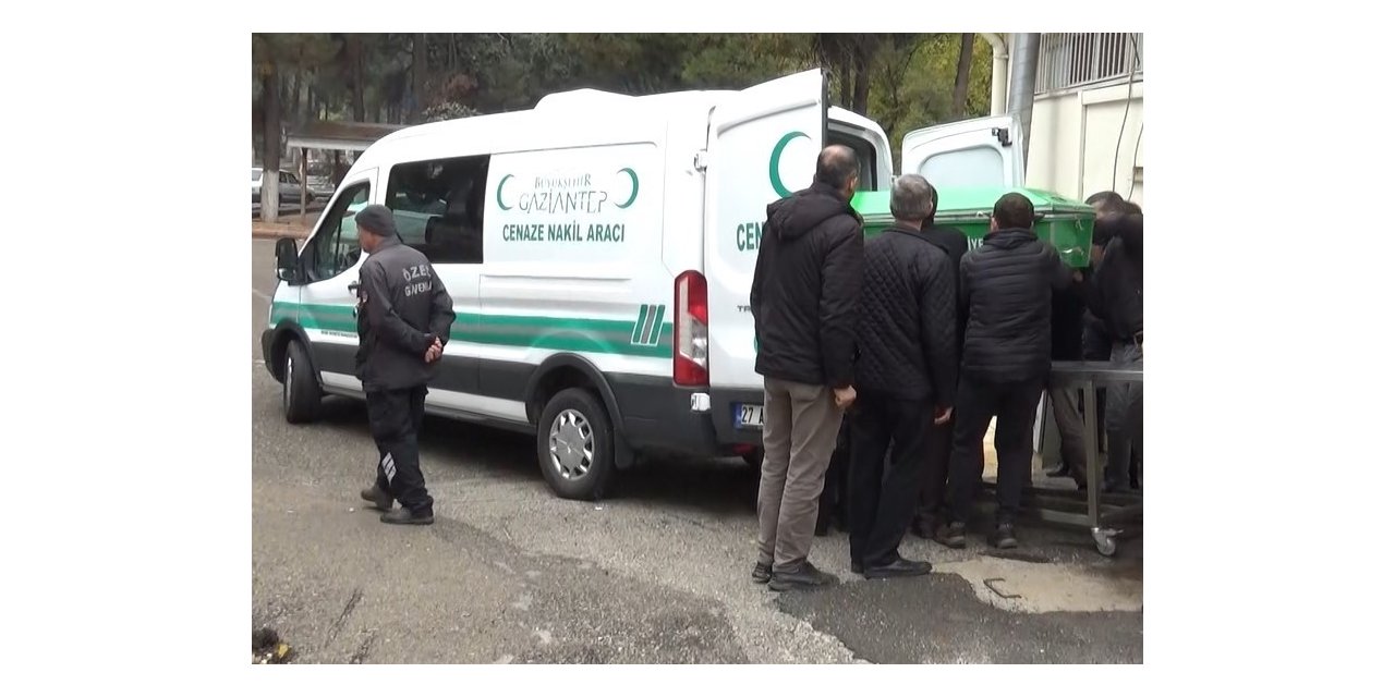 Eşini öldüren eski polisin FETÖ üyeliği nedeniyle meslekten ihraç edildiği ortaya çıktı