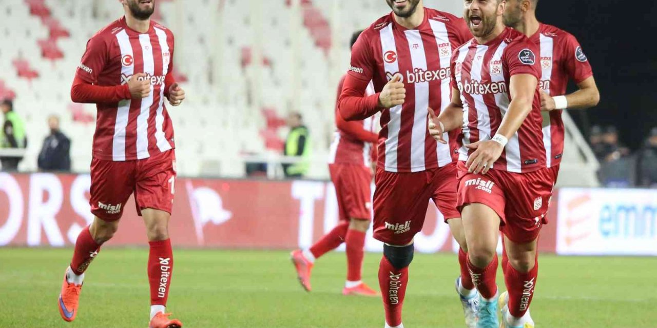 Sivasspor’un iç saha karnesi başarılı