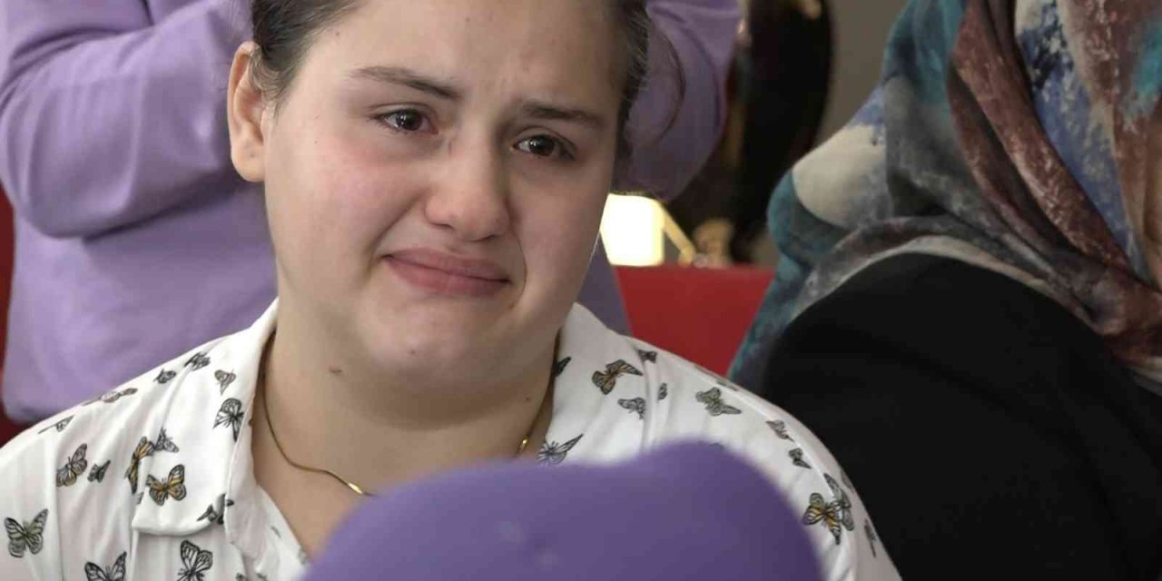 Herkes alkışladı, o ağladı