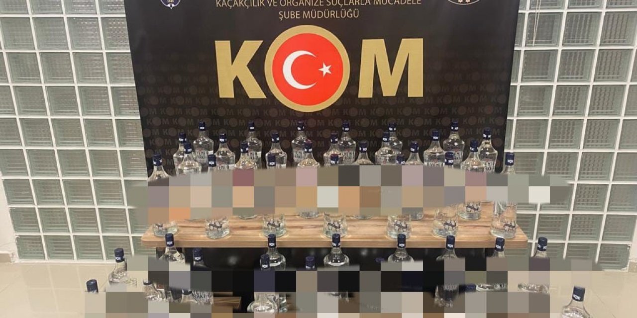 Manisa’ya sahte rakı sokmaya çalışırken yakalandı