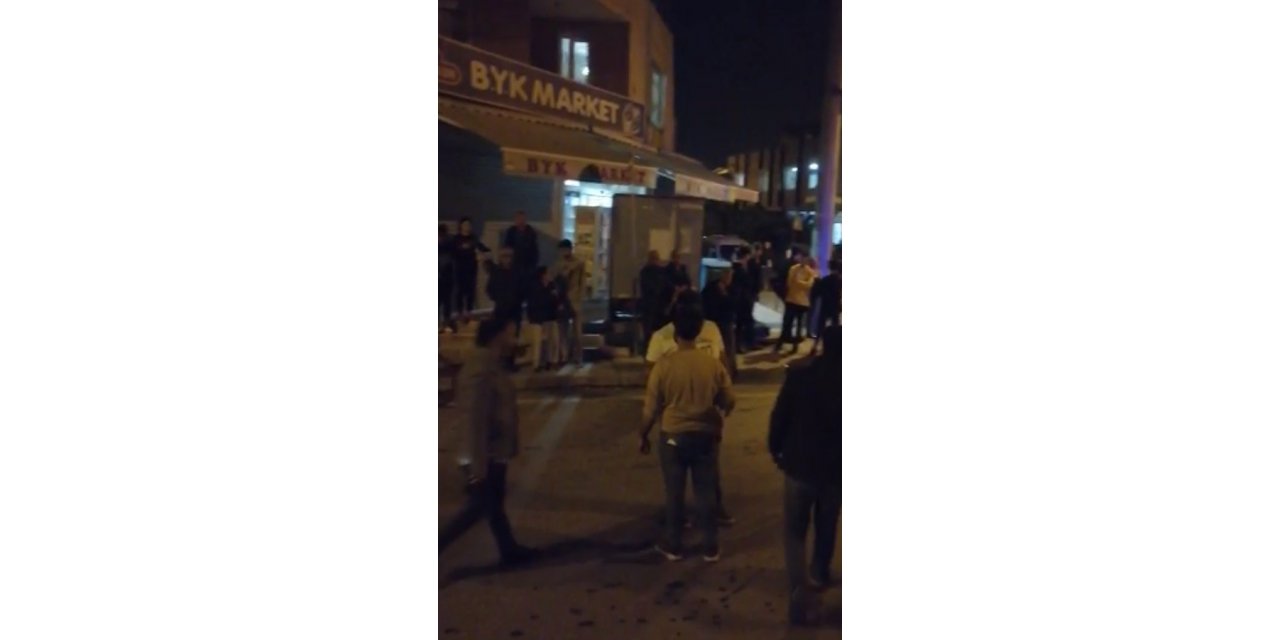 Tartıştığı kişi markete sığındı, silahla 2 kişiyi yaraladı