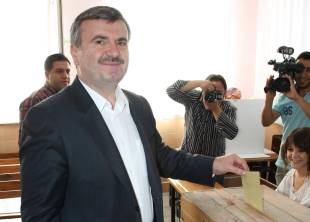 Akyürek referandum için oy kullandı