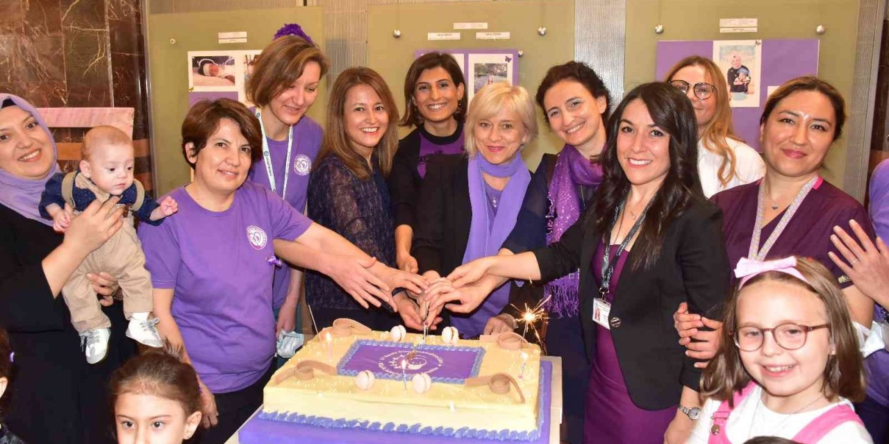 Yeni Doğan ekibi prematüre doğan bebekler ve aileleri ile kutlama yaptı
