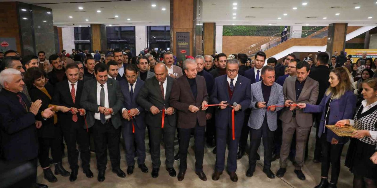 Sezai Karakoç, memleketi Diyarbakır’da unutulmadı