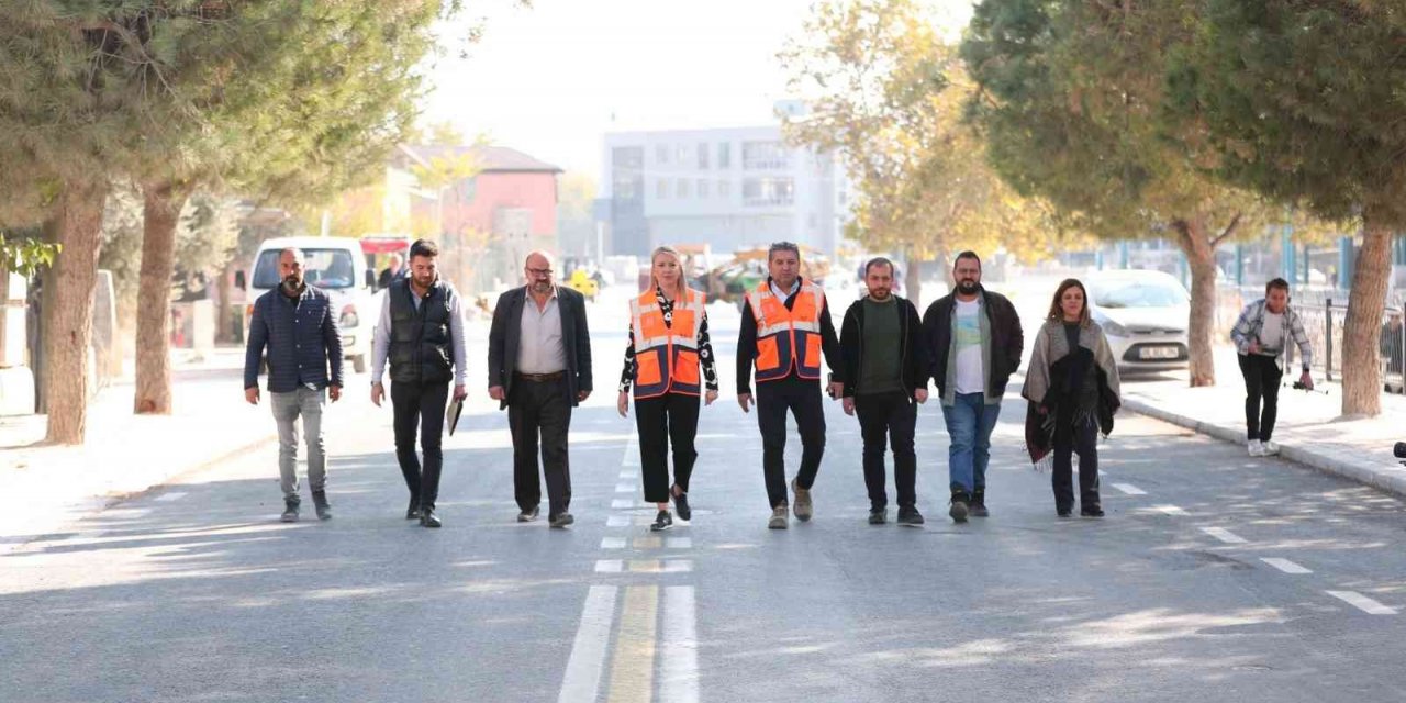 Merkezefendi’de yol ve kaldırımlar modern görünüme kavuşuyor