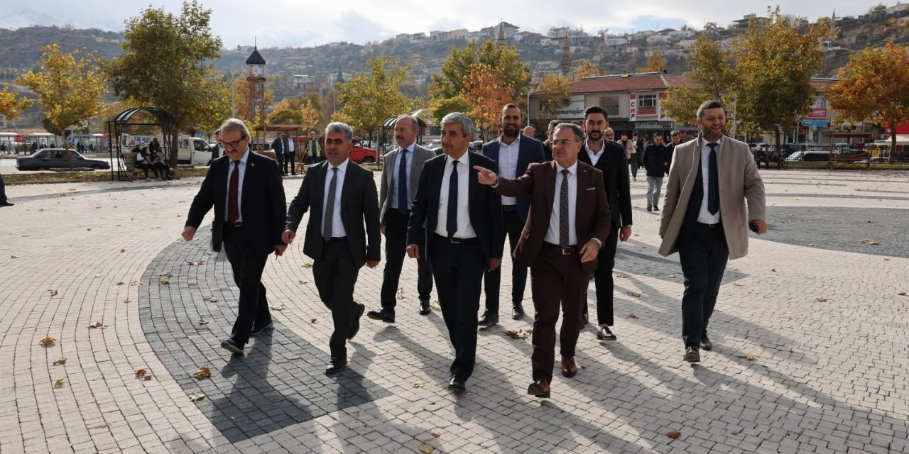 Mersin Milletvekili Taşkın, Hacılar’dan altılı masaya tepki gösterdi