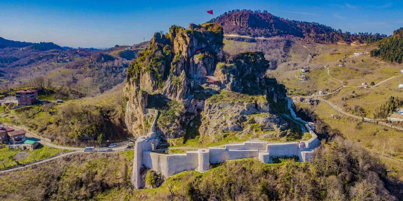 Ünye Kalesi 2023’te turizme açılacak