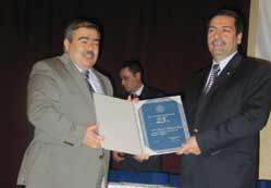 Duayen inşaat mühendislerine plaket