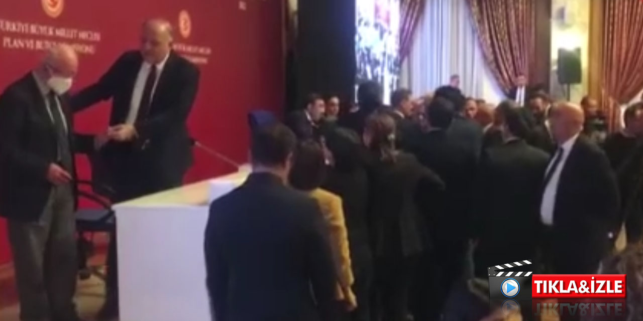 CHP milletvekilleri kürsüyü işgal etti