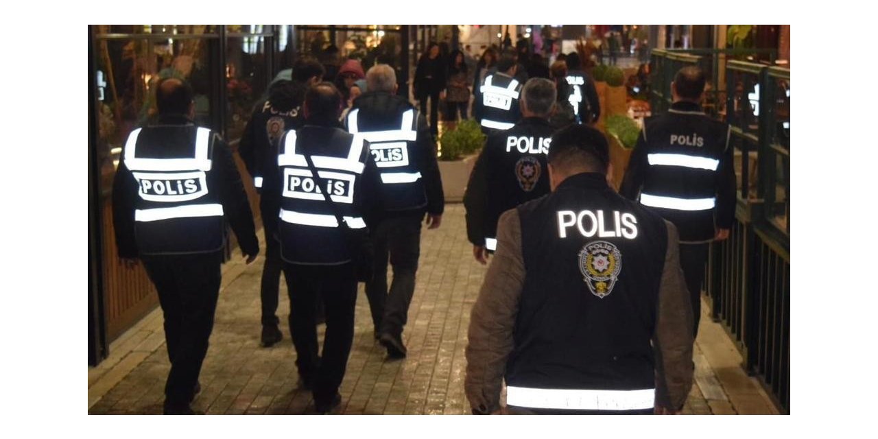 Eskişehir’de bir gecede 7 bin 649 şahıs sorgulandı