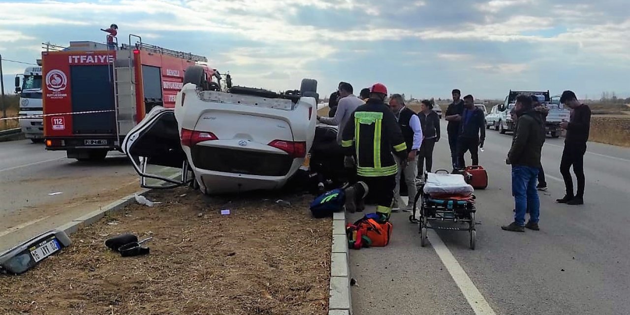 Kamyonete çarpmamak için manevra yapan araç takla attı: 2 yaralı