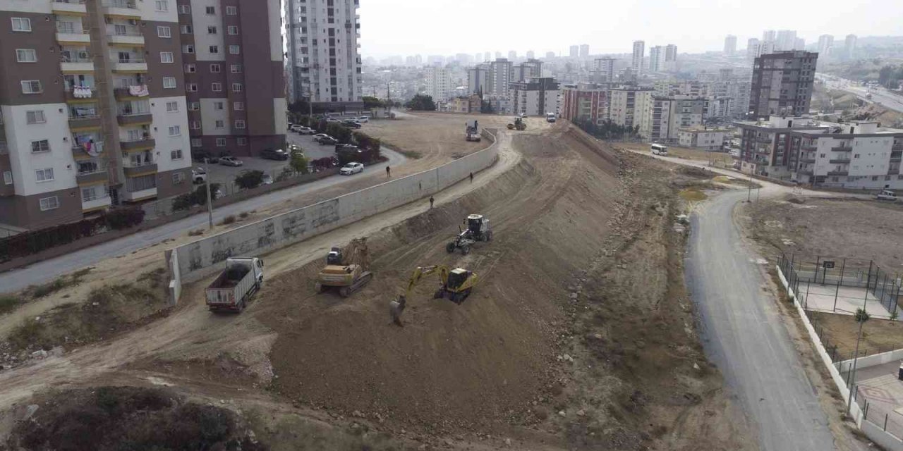 Tarsus’ta Seyir Terası çalışmaları sürüyor