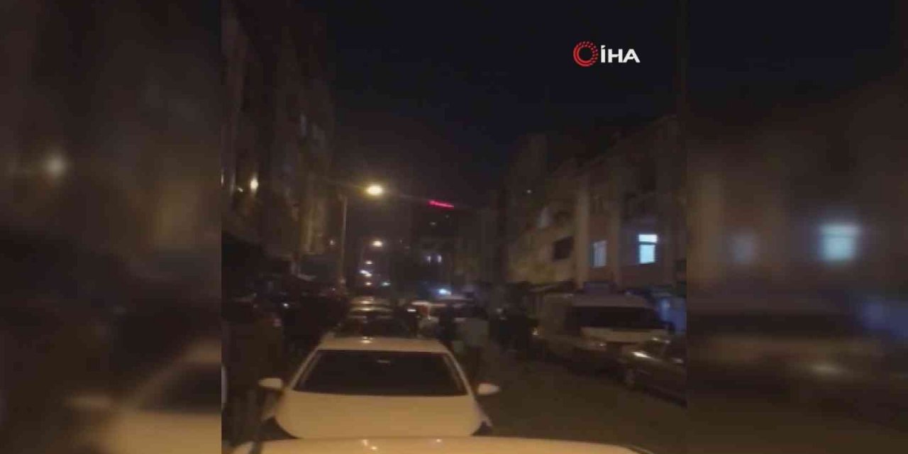 Küçükçekmece’de iki grup arasındaki sözlü tartışma taşlı sopalı kavga dönüştü