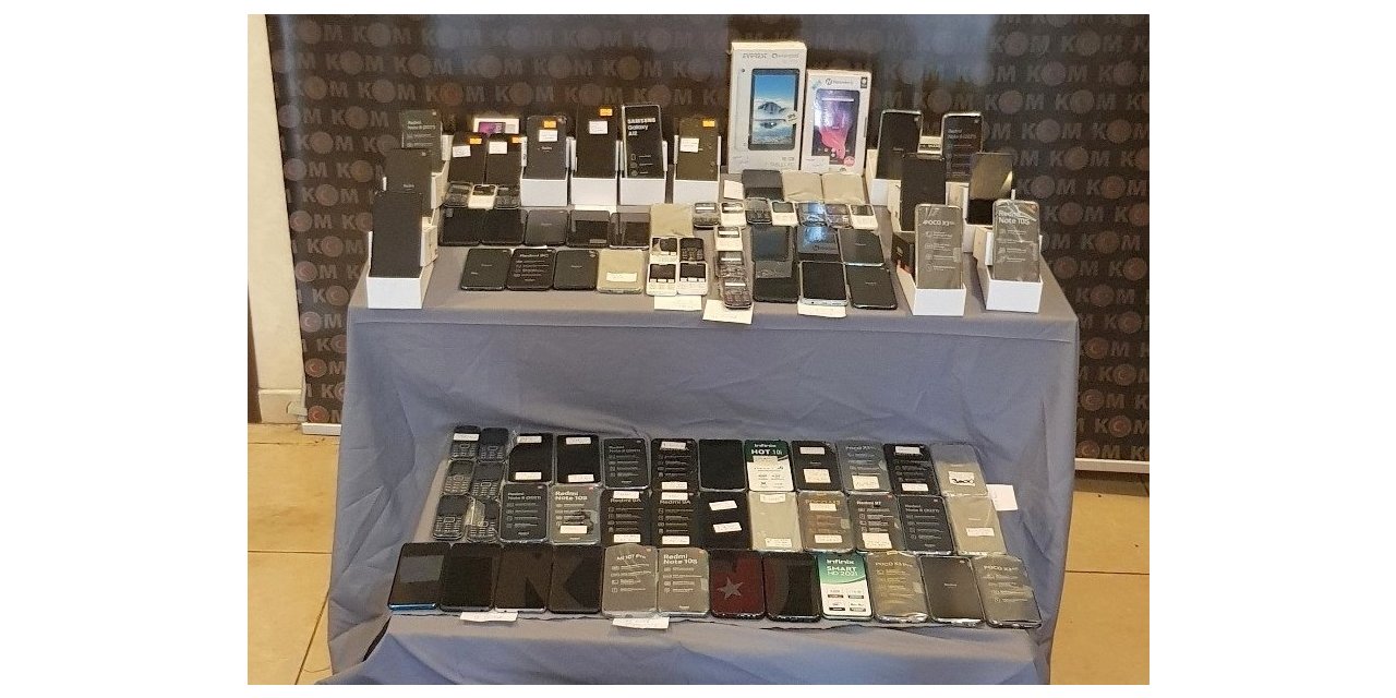 Osmaniye’de 175 adet gümrük kaçağı cep telefonu ele geçirildi