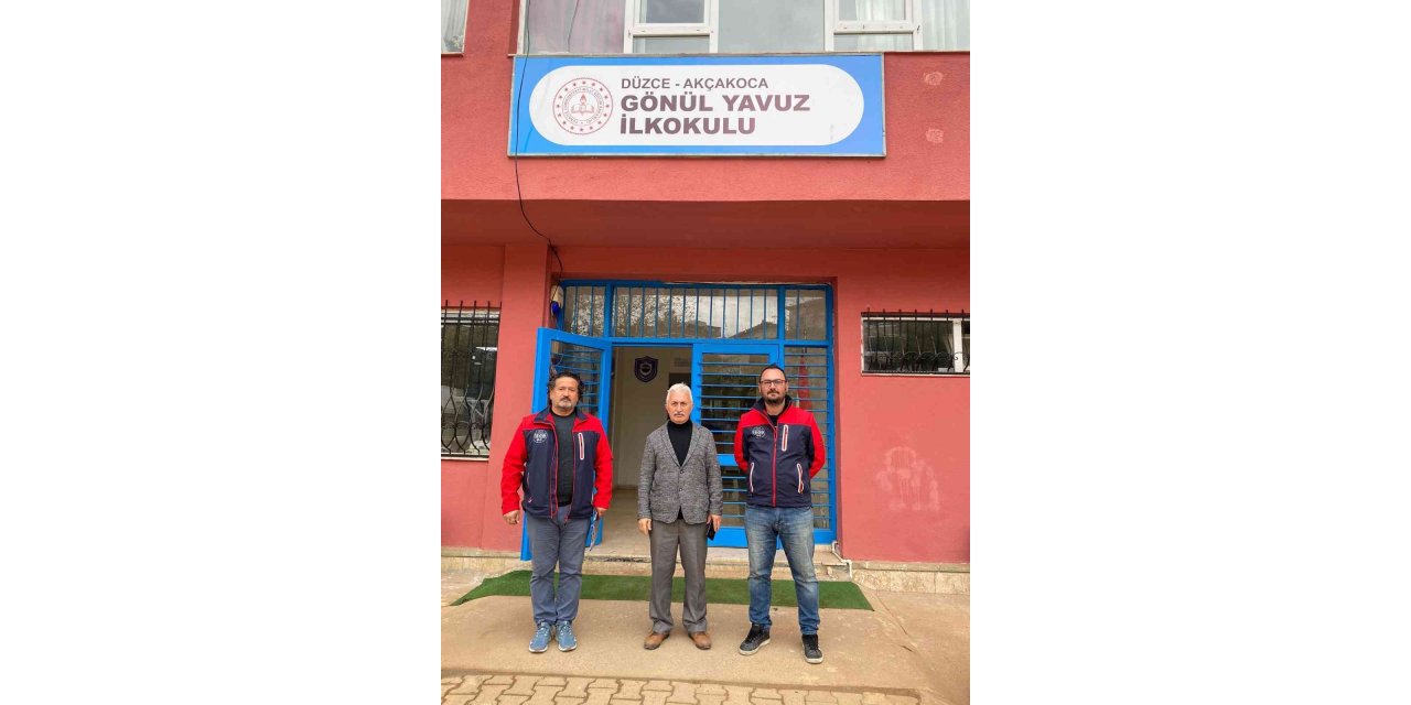 Akçakoca’da 4 okula "Okulum Temiz" belgesi verildi