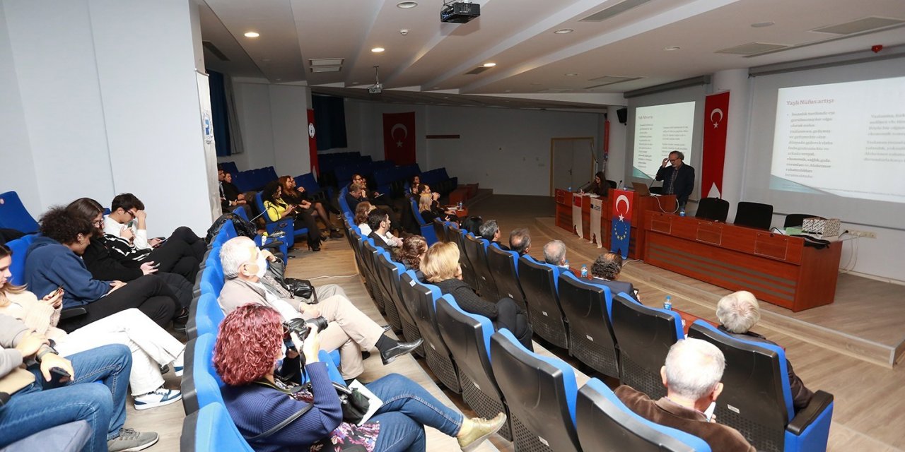 Türkiye ve Avrupa’daki Alzheimer yaklaşımları PAÜ’de konuşuldu