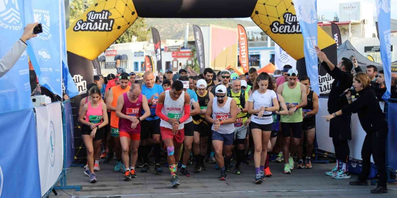 Bodrum’da başarılı olan sporcular, ödüllendirildi
