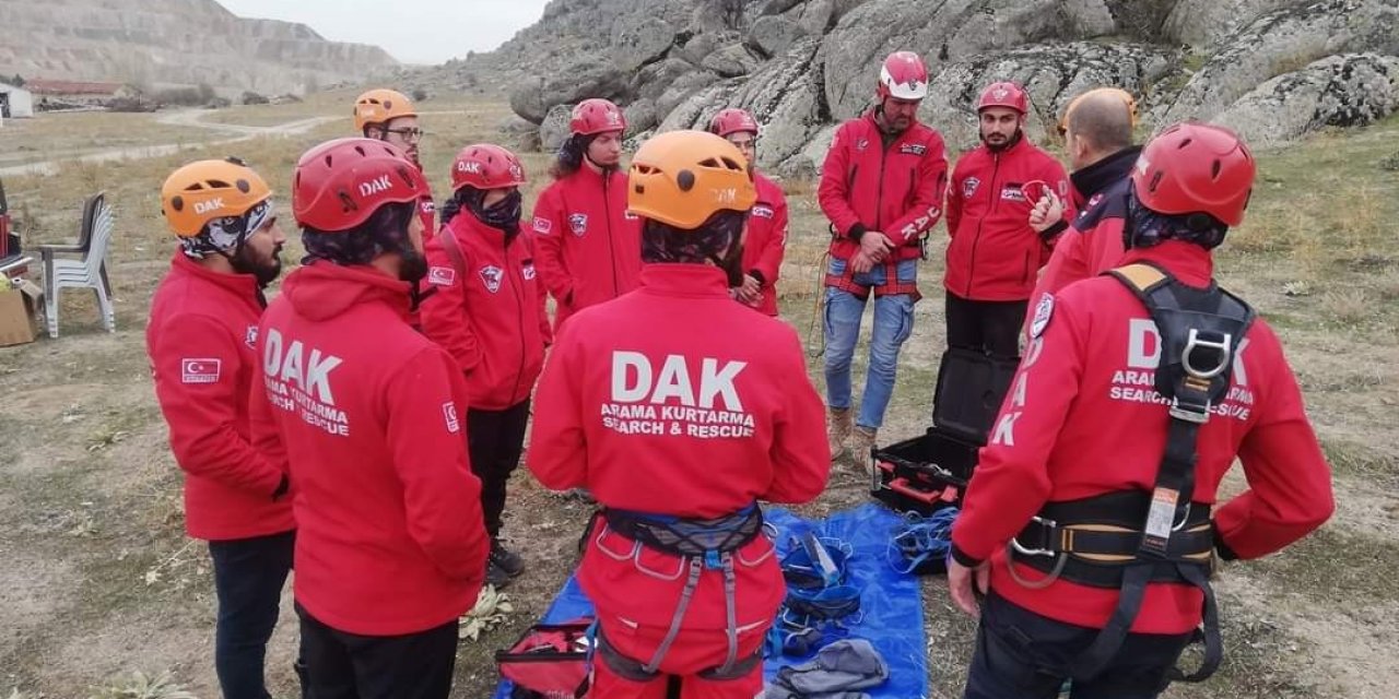 DAK’tan gönüllülere eğitim