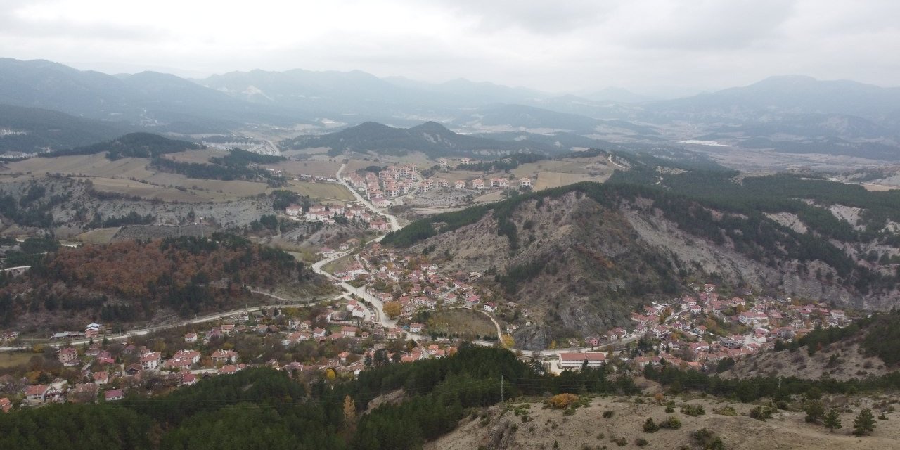 Tarihi Mudurnu kışa hazırlanıyor