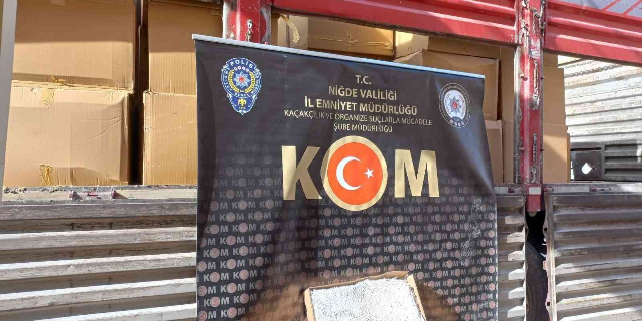 Tır Dorsesinde 3 milyon 250 bin adet makaron ele geçirildi