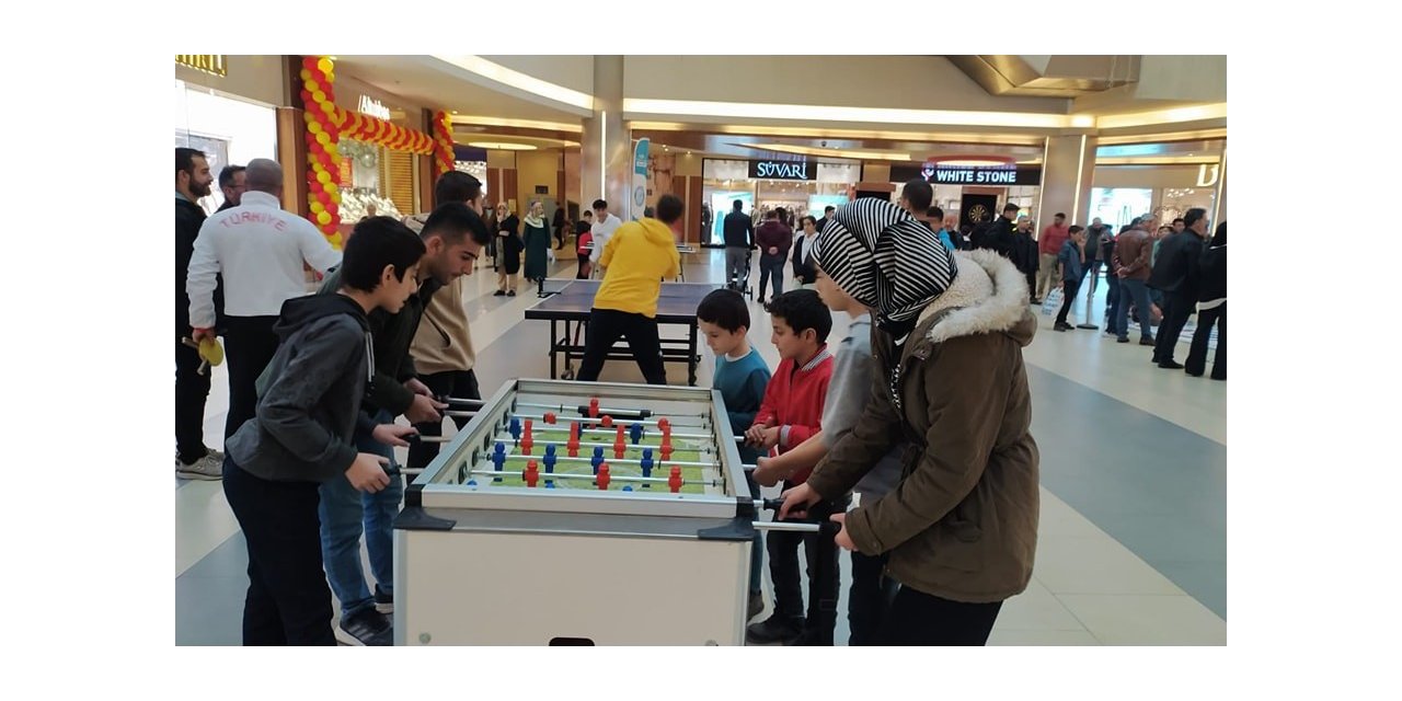 Yeşilyurt’ta spor şenlikleri renkli anlara sahne oldu