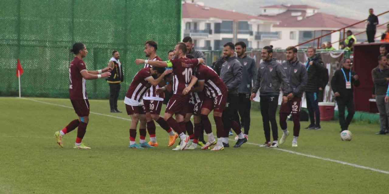 Elazığspor ikinci kez öne geçip, kazanamadı