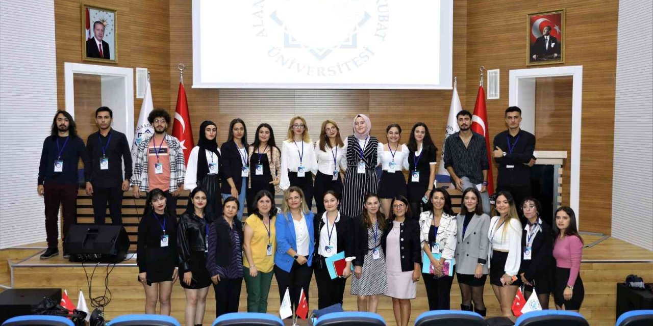 ALKÜ’de çocuk hakları konuşuldu