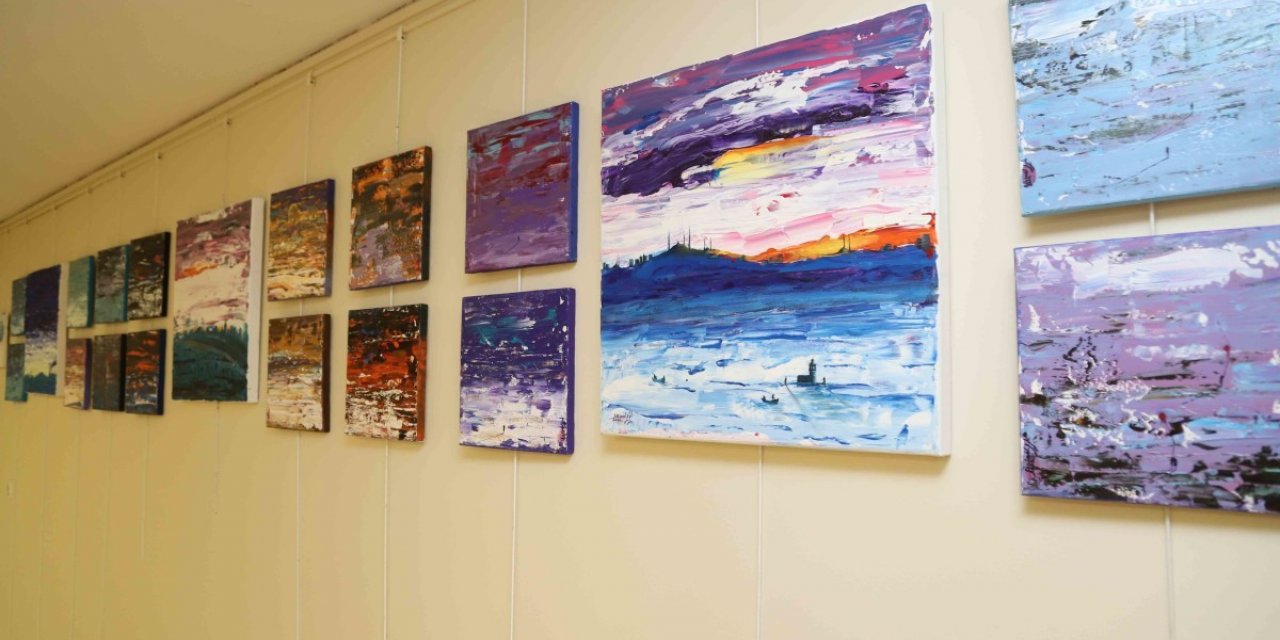 ‘Küçük İnsanların Gölgeleri’ resim sergisi Kartal Belediyesi’nde açıldı