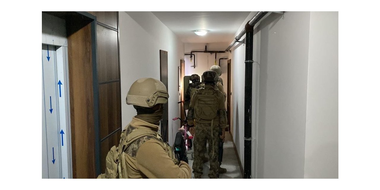 "Girdap Operasyonu"nda gözaltına alınan 52 kişiden 8’i tutuklandı