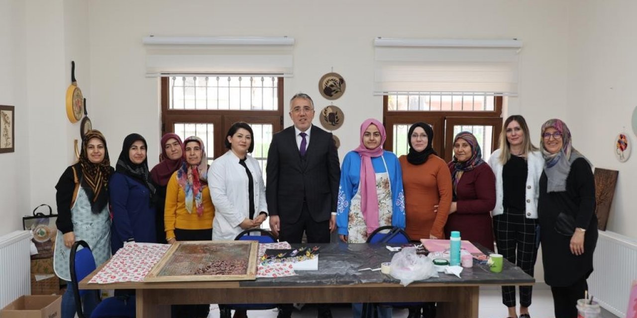 KAÇEM’de kadınlar öğrenmeye ve üretmeye devam ediyor