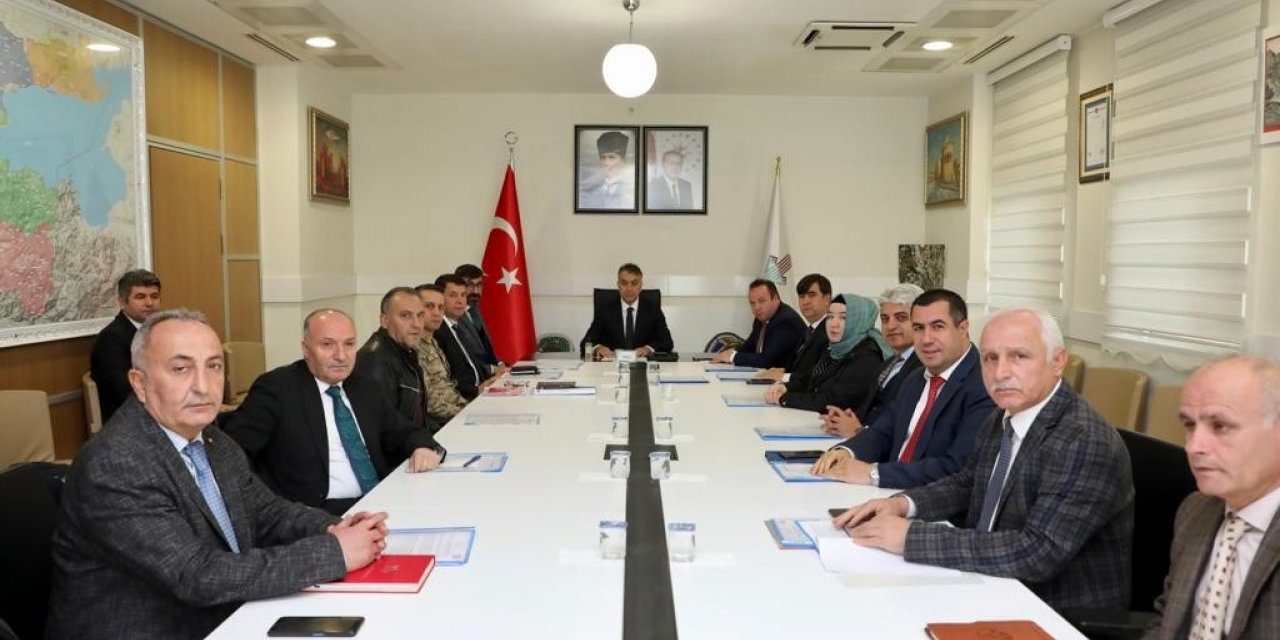 Bitlis’te kış mevsimi öncesi güvenlik toplantısı yapıldı