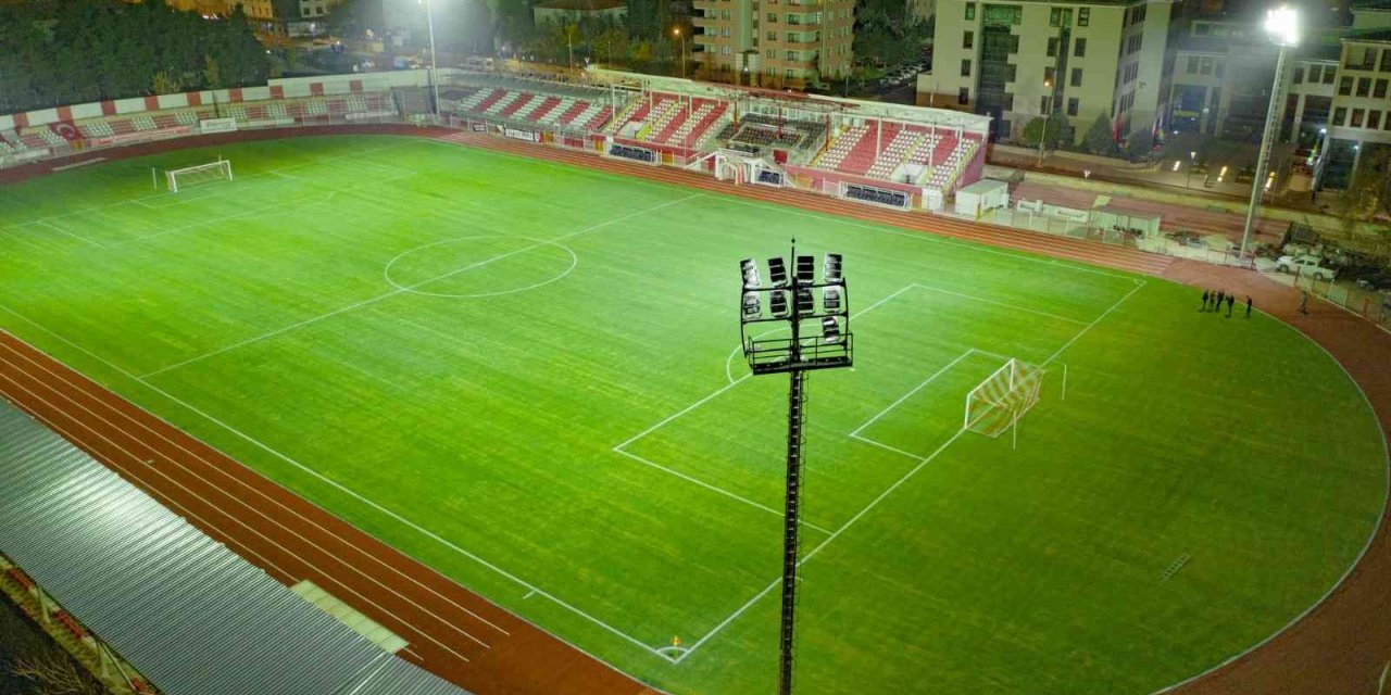 Gazi stadının bakım onarım çalışmaları tamamlandı