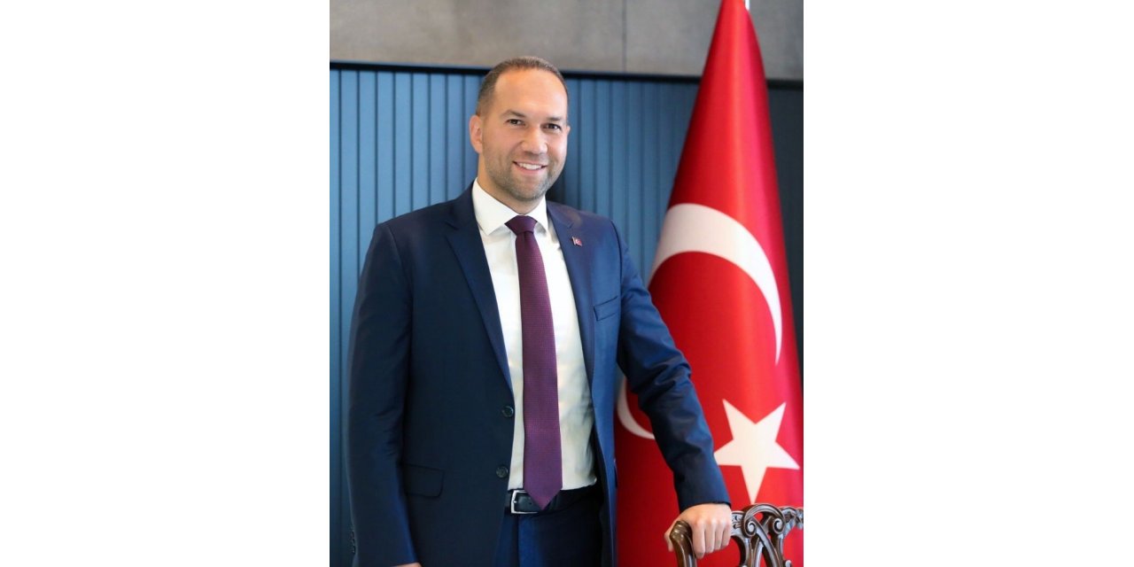 Başkan Özdemir’den Öğretmenler Günü Mesajı