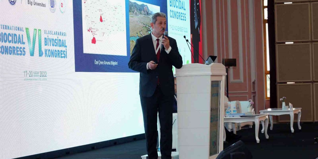 Büyükşehir Uluslararası Biyosidal Kongresi’ne katıldı