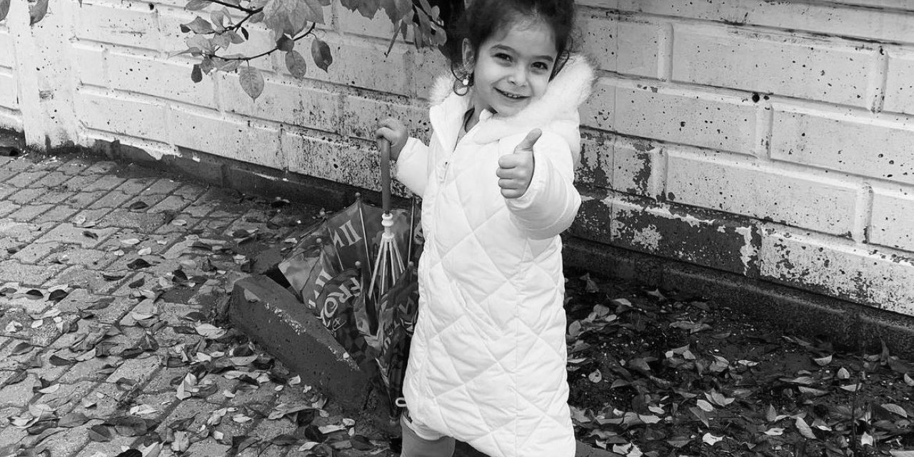 Otomobilin çaptığı 5 yaşındaki çocuk hayatını kaybetti