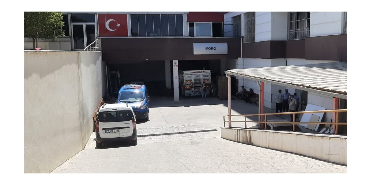 Kendisinden haber alınamayan kadın evinde ölü bulundu