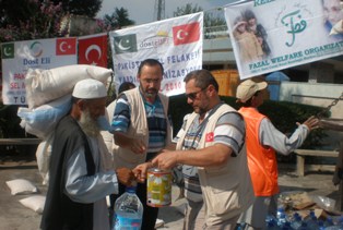 Pakistan'a Konya'dan dost eli